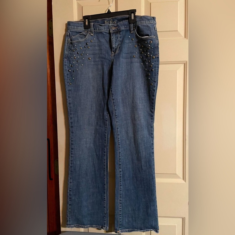Elegant Blue Flare Jeans with Stud Accents